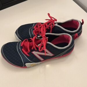 New Balance Minimus Navy/Hot Pink-Red sneakers, sz 11.